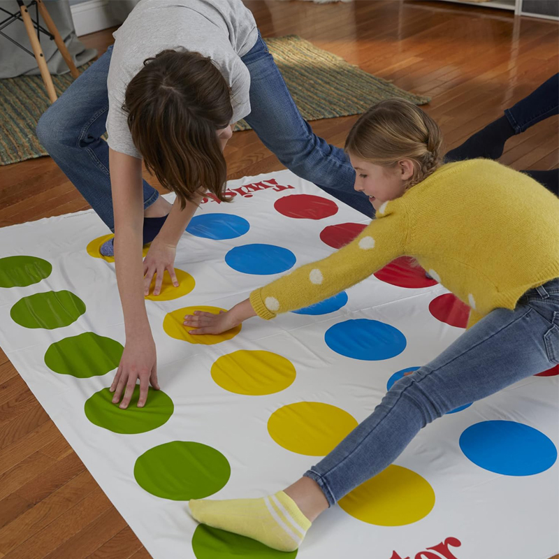 Hasbro Classic Twist Party Gio - Party Games Indoor For 6 12 Year Olds recensione e prezzo