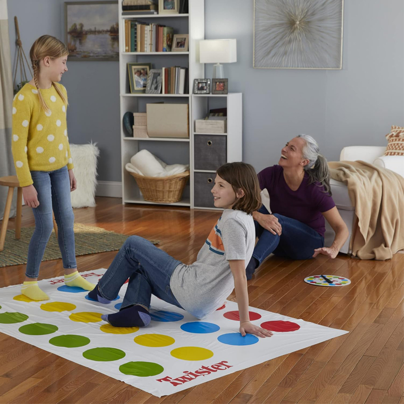 Hasbro Classic Twist Party Gio - Party Games Indoor For 6 12 Year Olds recensione e prezzo